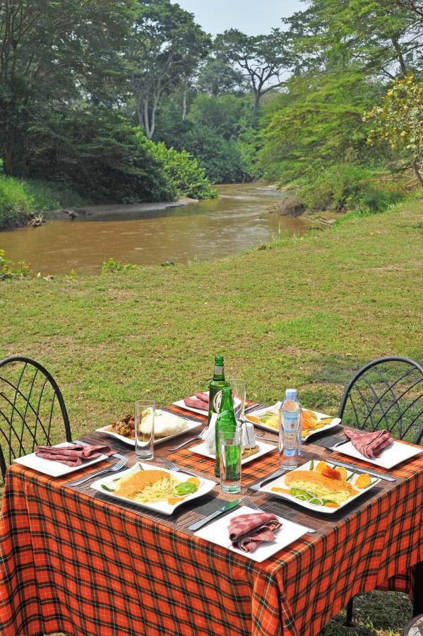 Bullbush River Camp Kihihi Ngoại thất bức ảnh