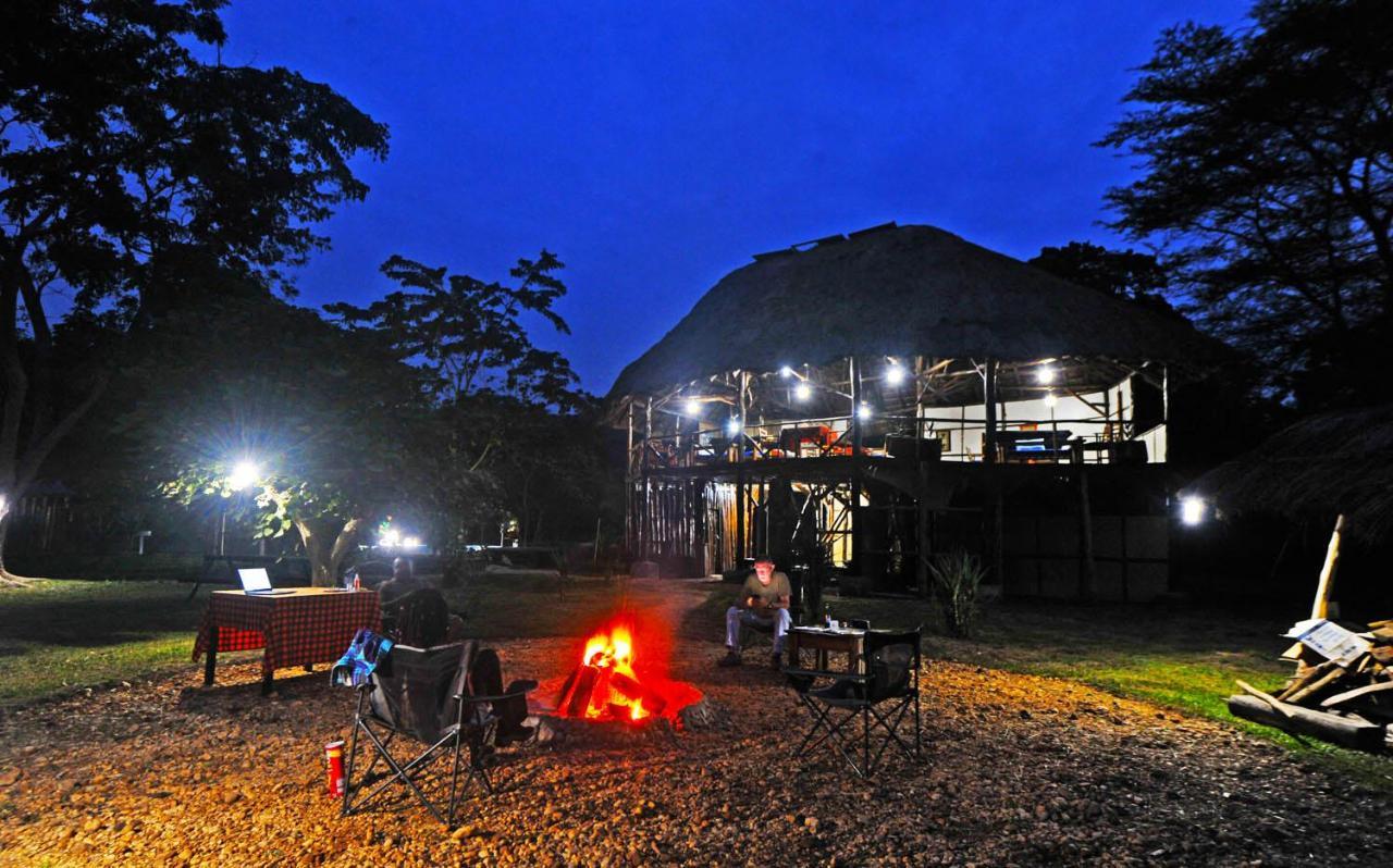 Bullbush River Camp Kihihi Ngoại thất bức ảnh