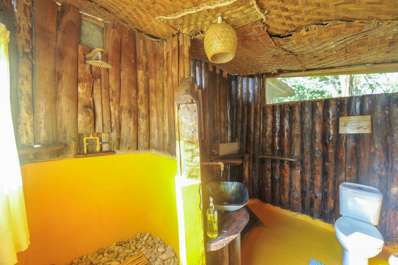 Bullbush River Camp Kihihi Ngoại thất bức ảnh