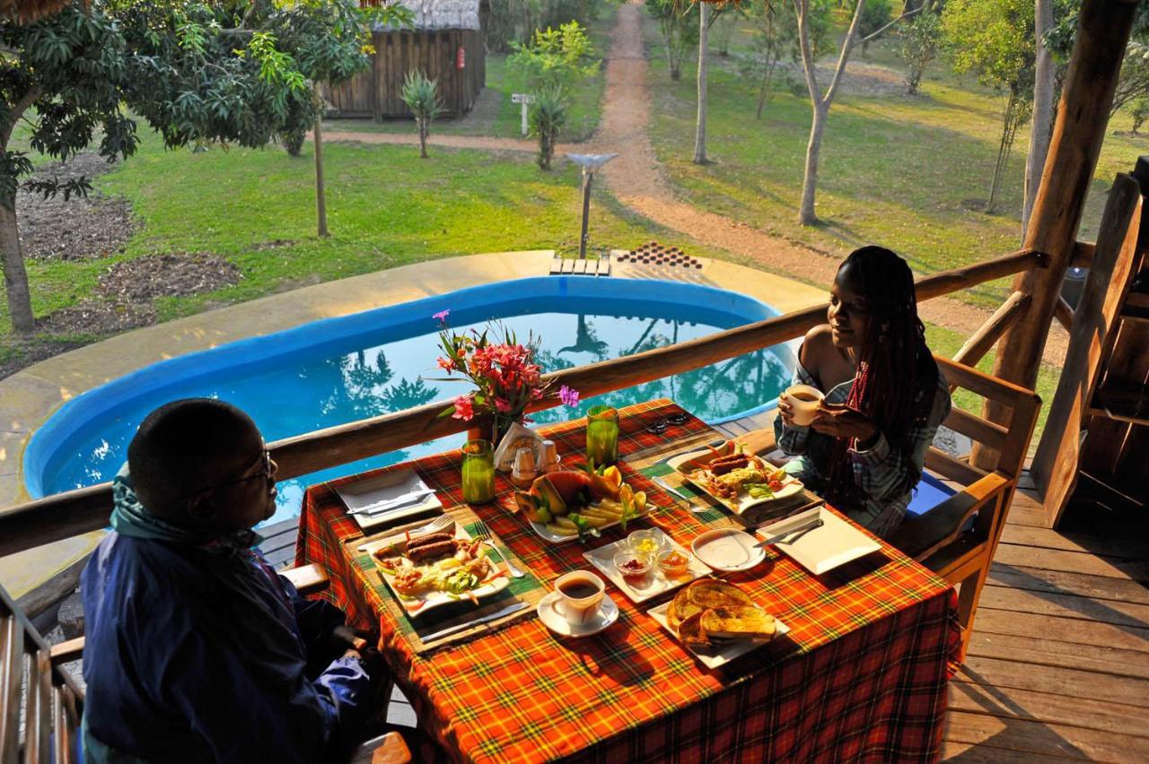 Bullbush River Camp Kihihi Ngoại thất bức ảnh
