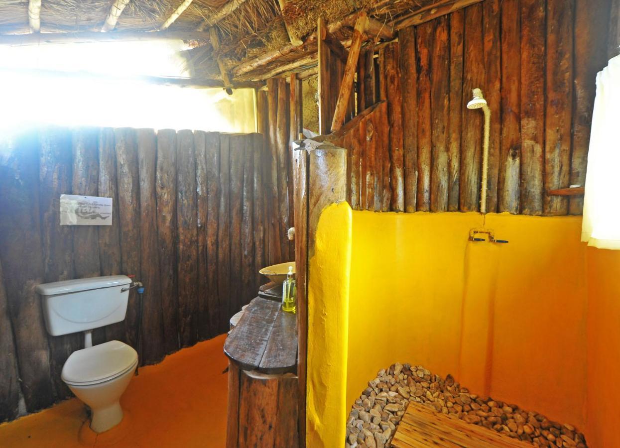 Bullbush River Camp Kihihi Ngoại thất bức ảnh