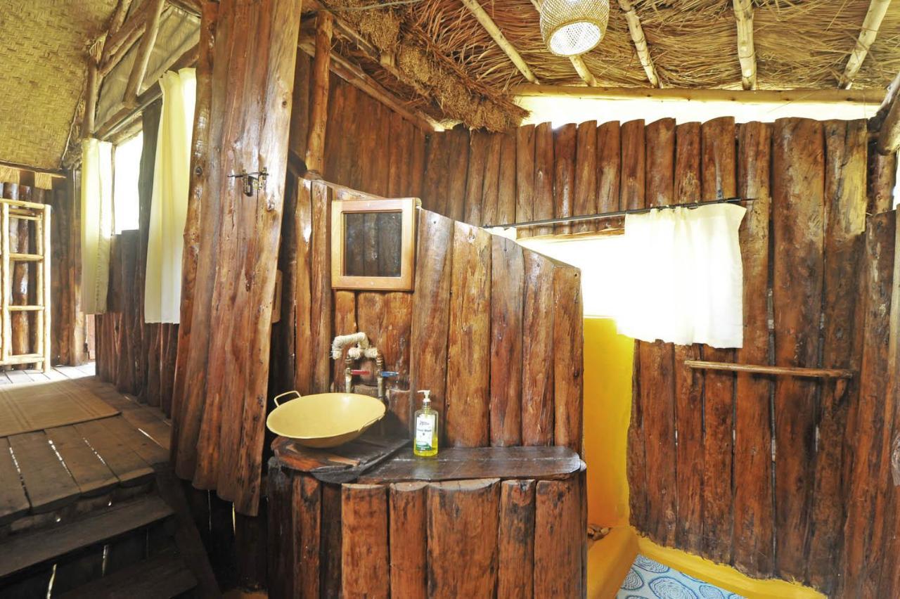Bullbush River Camp Kihihi Ngoại thất bức ảnh