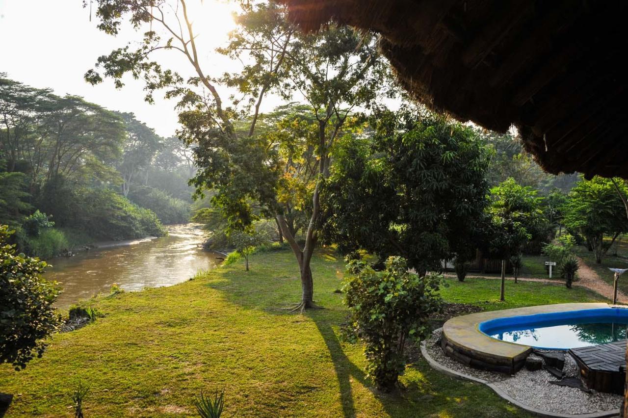 Bullbush River Camp Kihihi Ngoại thất bức ảnh